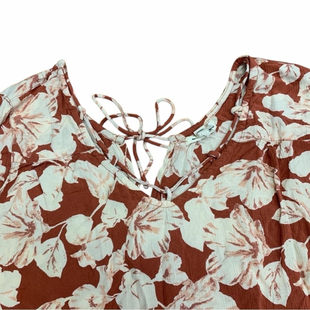 Billabong Sunset Floral Lattice Terracotta Rust Blouse 
Boho Coastal - Medium - Picture 8 of 11